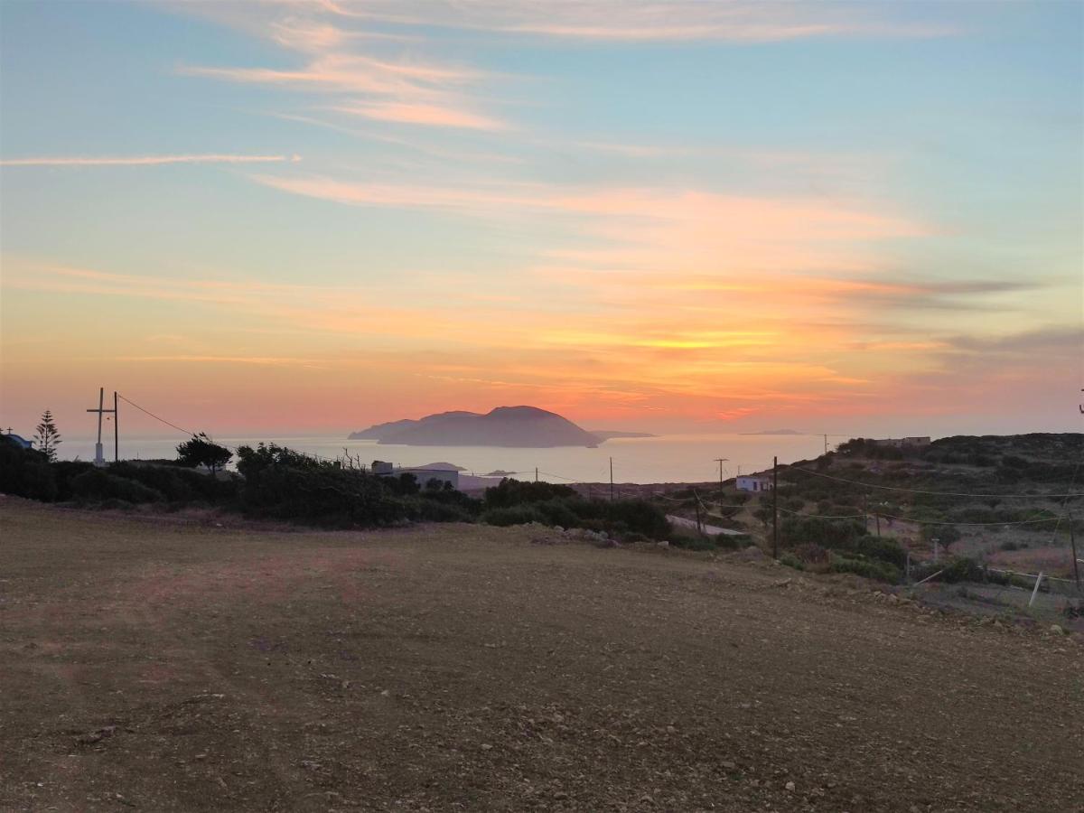 Lakena Sunset View Villa Menetai Exterior photo